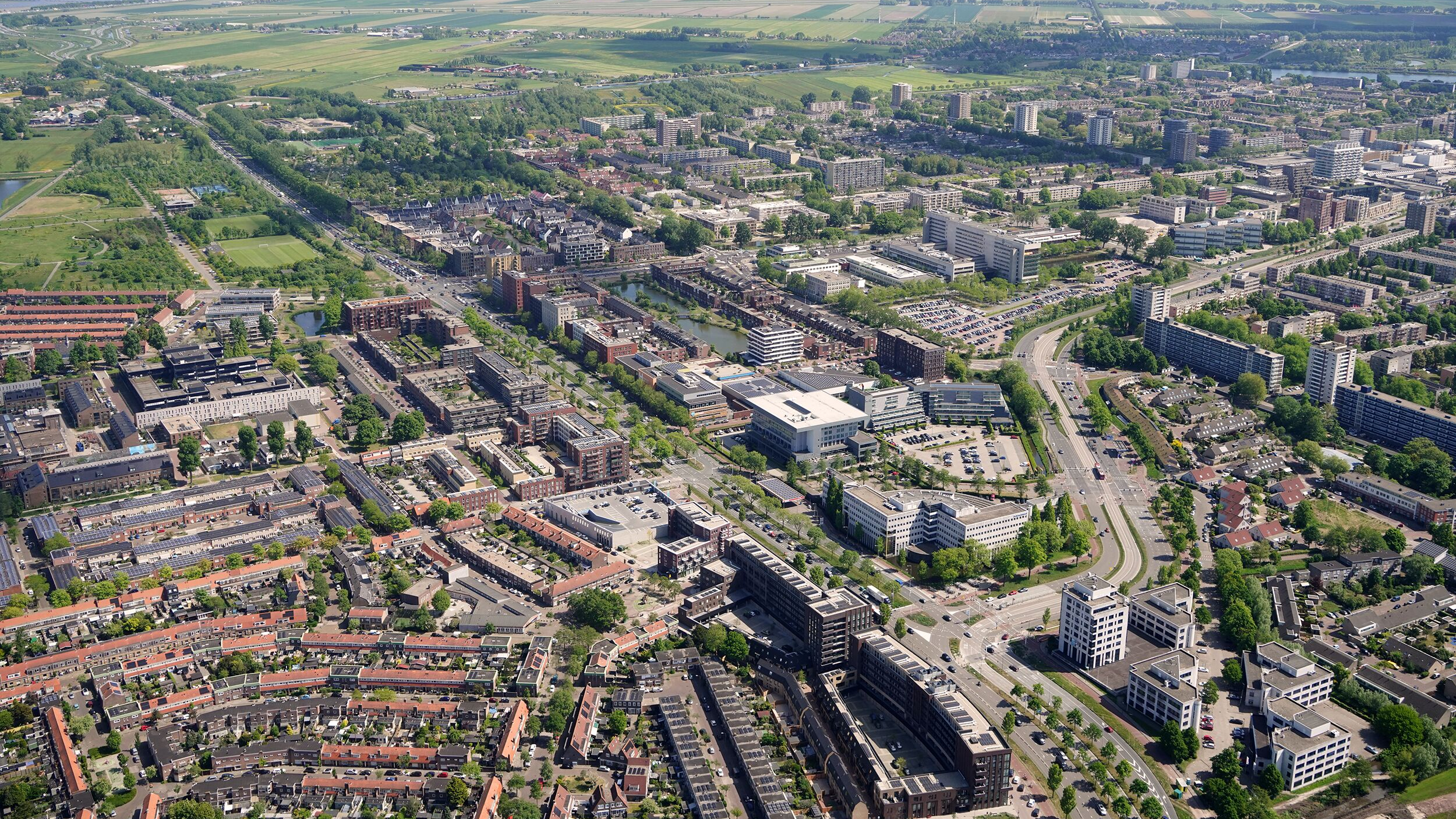 Mayor closes house following drug discovery