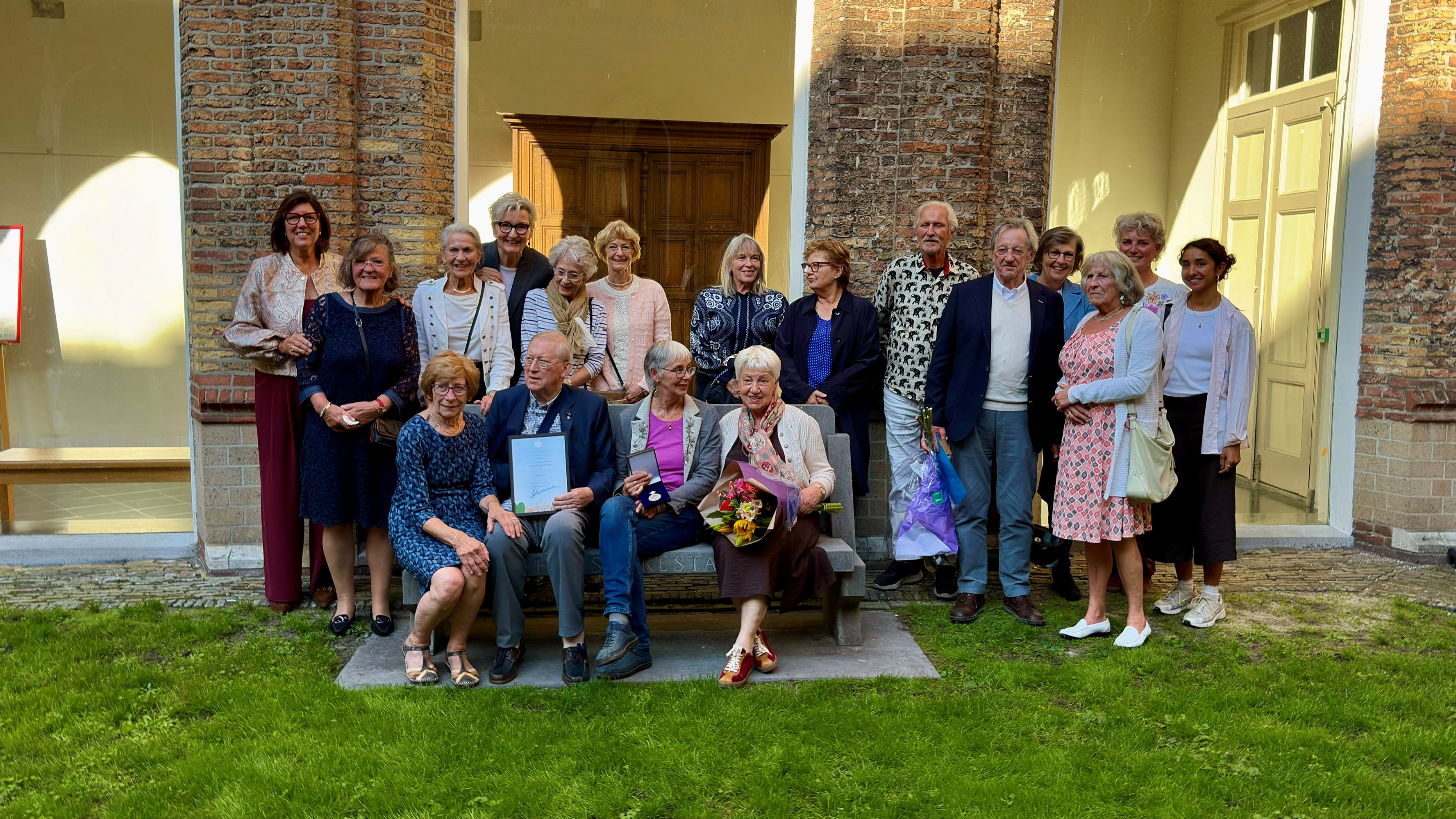 Royal Medal of Honor for 175 years of aid to Haarlem residents