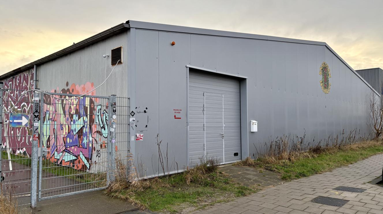 De skatehal in de Waarderpolder