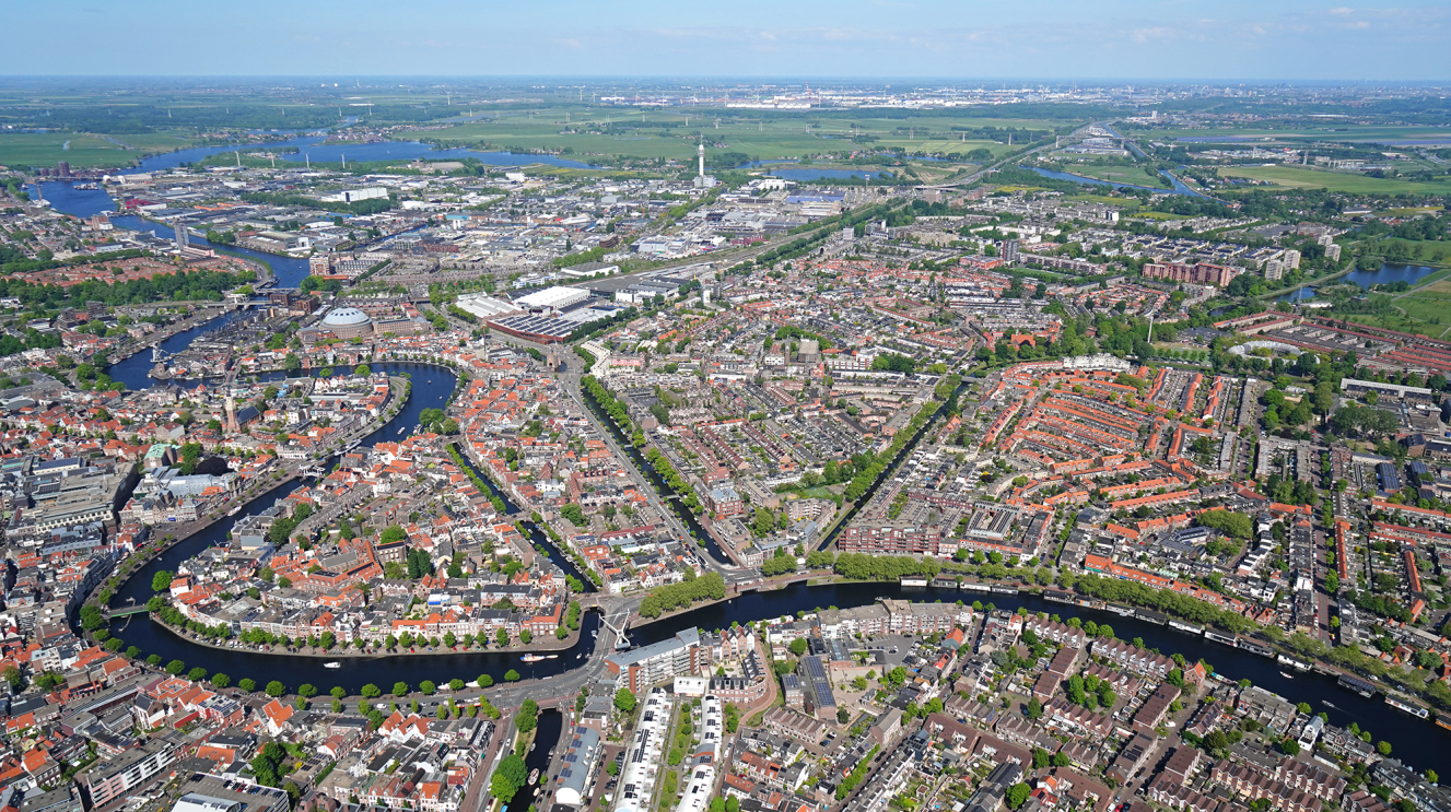 Luchtfoto Haarlem Spaarne richting noorden 