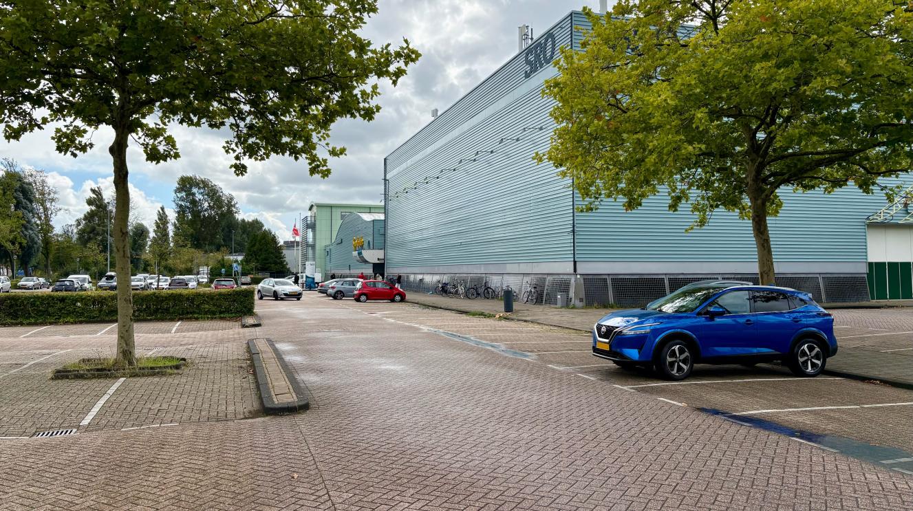 Parkeerplaats IJsbaan