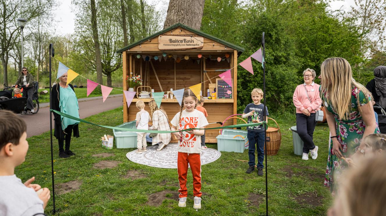 Kind opent nieuwe locatie Buitenbasis