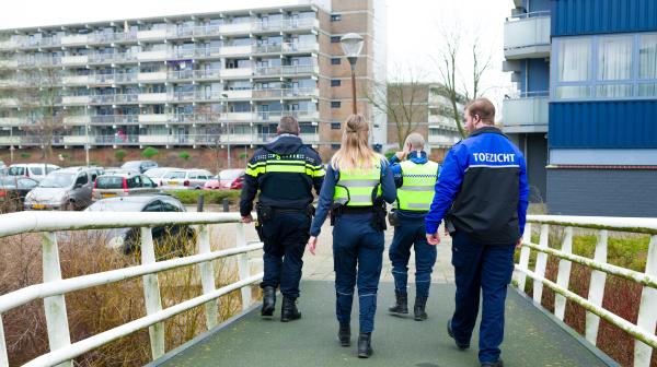 Politie en handhaving in Meerwijk